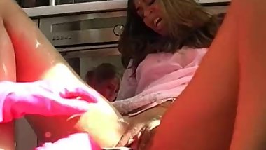 Slut gets her holes abused by mistress in gloves