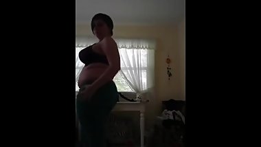 Worthless Fat Dancing Lesbian Michelle Elizabeth Bird