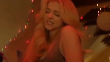 Chloe Grace Moretz Jerk Off Challenge 2019
