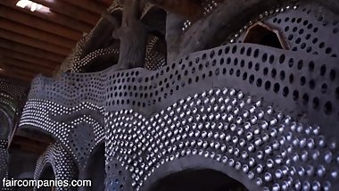 Earthships - Self Sustaining Homes For A Post-Apocalyptic Land