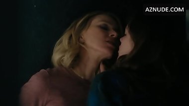 Naomi Watts & Sophie Cookson