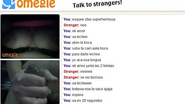 Tetona de omegle me enseÃ±a Tremendas Tetas Gigantes