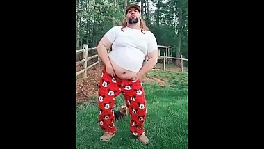 Mom gives Step-Daughter head