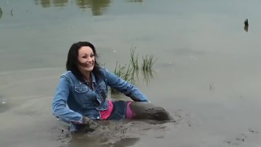 Muddy jeans