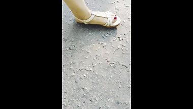 Foot Sniper. Sexy feet drink.