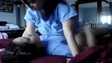 Mahasiswi Lesbi