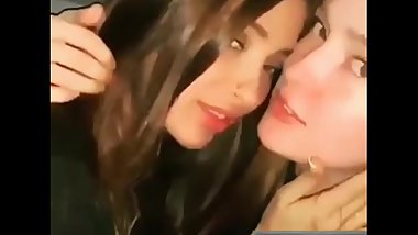 Hot girls kissing Compilation 2019