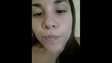 PUTAS CHAQUEÃ‘AS DESNUDANDOSE EN BADOO VIVO PARTE 1