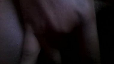 Sexy teen finger herself until she squirt