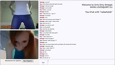 2 Lesbian Omegle Action