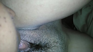 Pretty lesbian licks Pussy