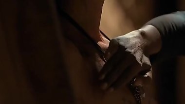 Radhika Apte Lesbian kissing and Small Boobs & Nipples