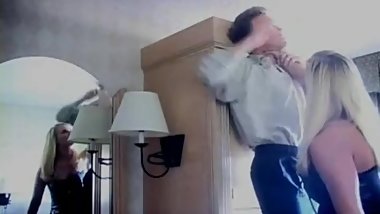 superheroine throatlift