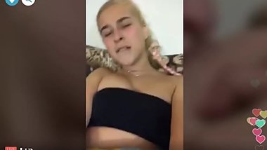 Lesbian Couple On Periscope Having Fun