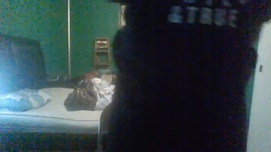 DREEPIN WET FOE LESBIAN SEX