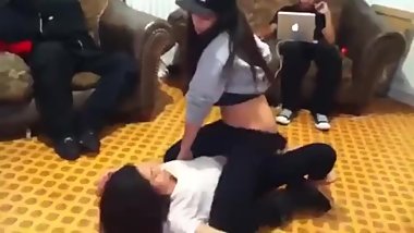 Lesbian Lapdance 2