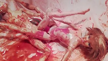 Gore lesbian