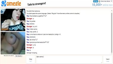 Hermosa china tetona se masturba en Omegle - Beautiful busty china