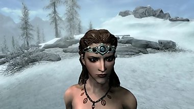 Laggy but sexy. Skyrim Girl
