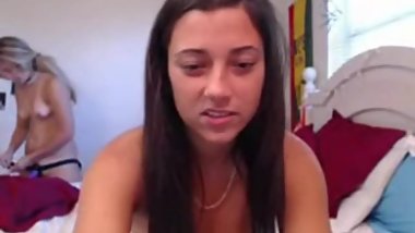 AMATEUR LESBIAN TEENS FUCK WITH STRAPON CAM TEEN HARDCORE