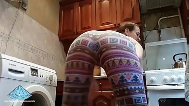 Sexy Twerk Dance Sexy Girl in Leggings