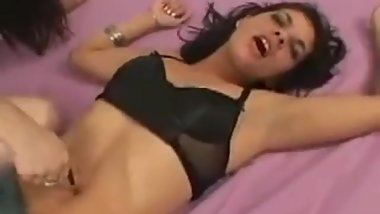 Lesbian Navel play with keys and knife