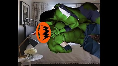 Lisa Hulks Out With Jennifer Walters (GTS/FMG/Lesbian Audio)