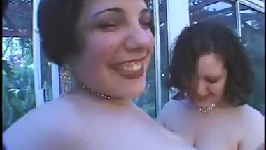 Old skool chubby lesbian scene