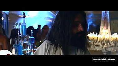 Cassie Keller, Chernise Yvette - A Very Harold and Kumar 3D Christmas