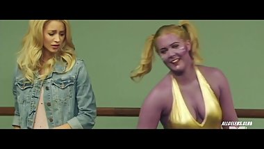 Amy Schumer in MTV Movie Awards 2001-2015