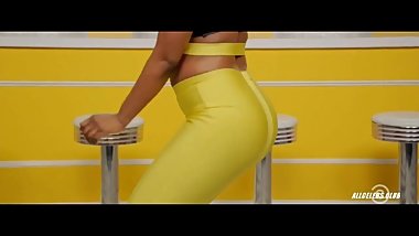 Amber Rose, Amy Schumer in Inside Amy Schumer 2015