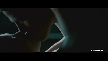 Amanda Seyfried in Dear John 2011