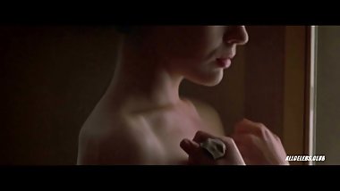 Alyssa Milano in Poison Ivy 2 1997