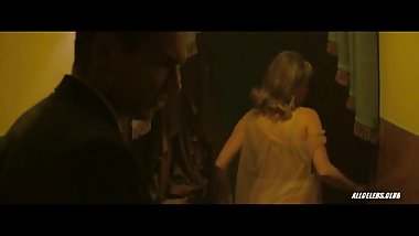 Alison Brooks, Kelly McCormack in 11.22.63 2016