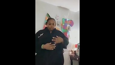 AMATEUR BBW BODY EXPOSED , FIRST VIDEO