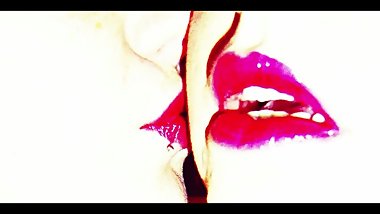 GODDESSES LIPS BRAINWASH MK ULTRA