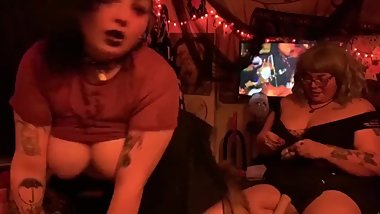 EMO SLUT GETS FINGER FUCKED AND SPANKED