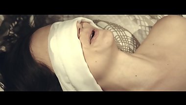 SUPER HOT TRIO OF HOT GIRLS PLAYING WITH EACH OTHER ART CAM