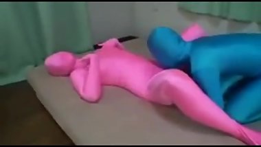 Zentai lesbians 2