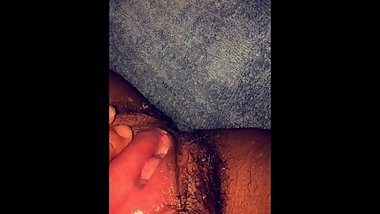 Watch her Squirt